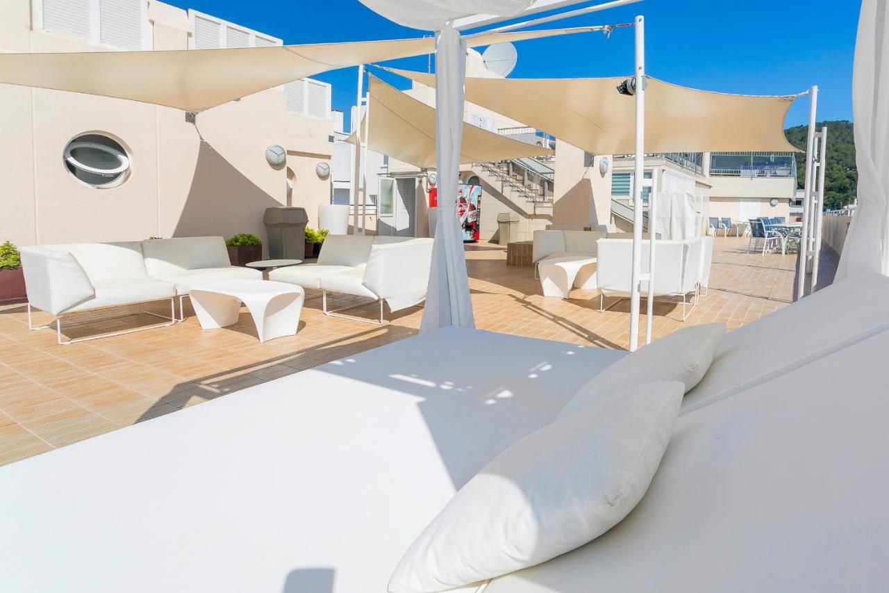 Aparthotel Duquesa Playa Santa Eularia des Riu Buitenkant foto