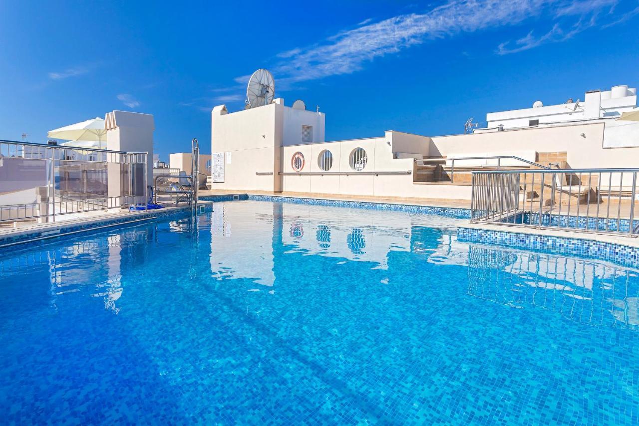 Aparthotel Duquesa Playa Santa Eularia des Riu Buitenkant foto
