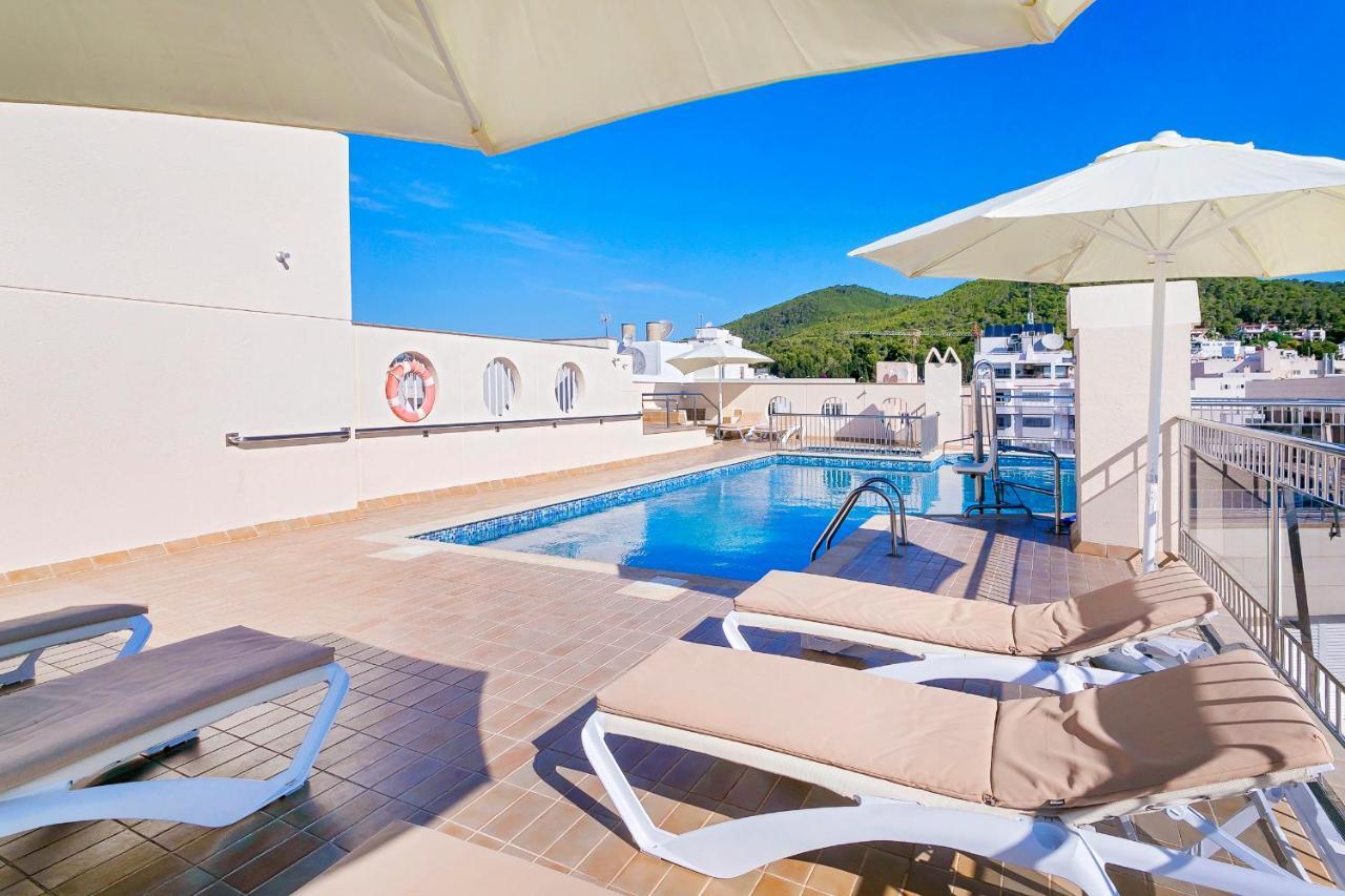 Aparthotel Duquesa Playa Santa Eularia des Riu Buitenkant foto