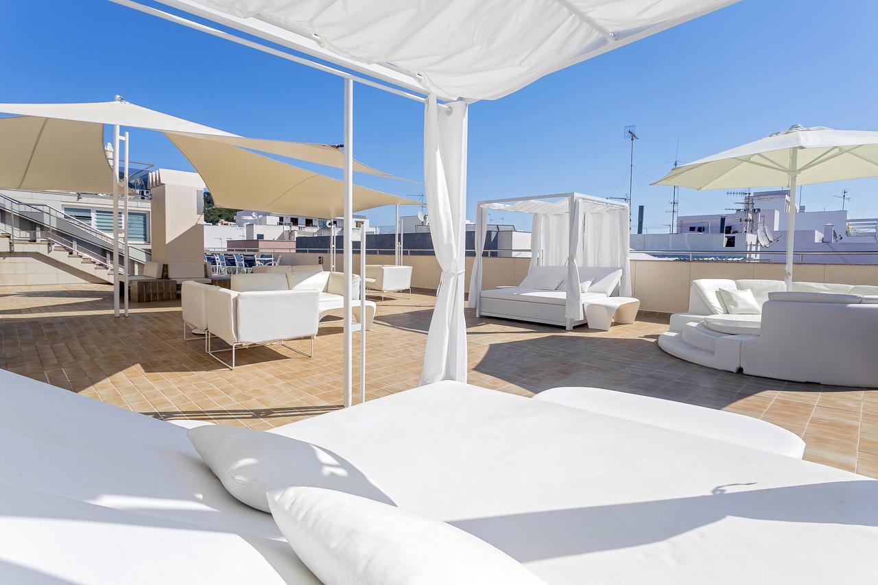 Aparthotel Duquesa Playa Santa Eularia des Riu Buitenkant foto